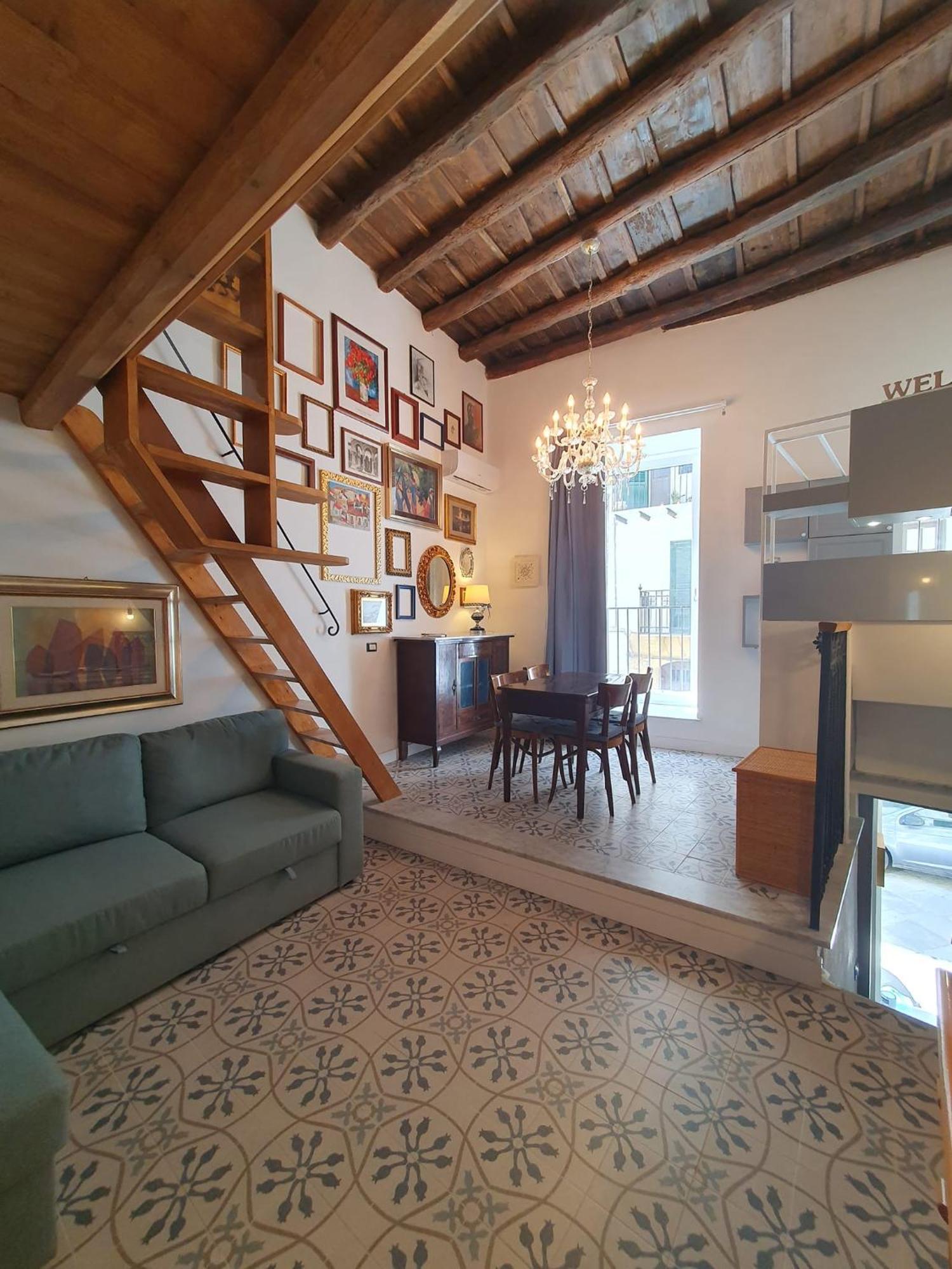 פלרמו 4 Canti Central Loft & Ground Floor מראה חיצוני תמונה